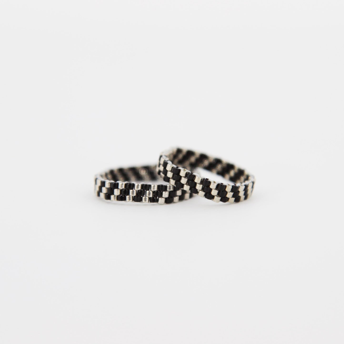 Galvanised Pewter Black/White 3 Row