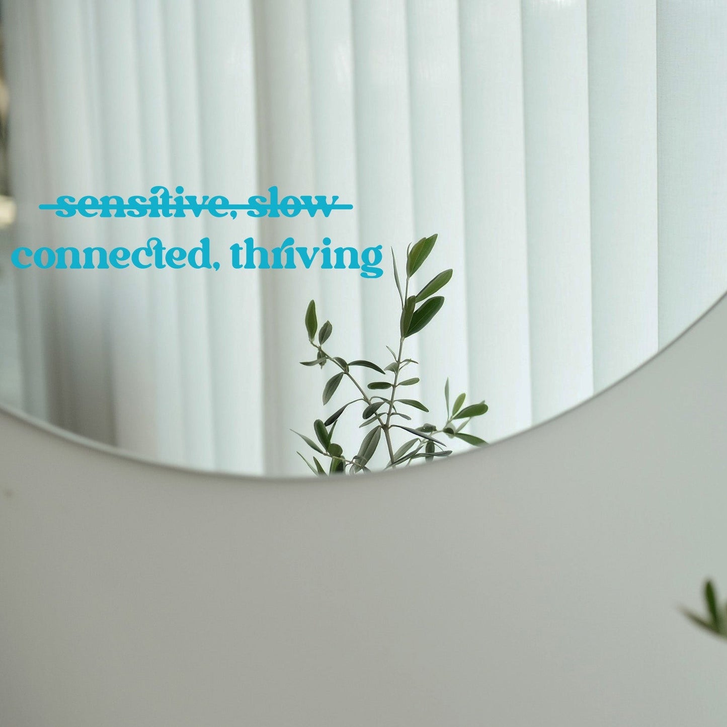 Sticker - connected, thriving